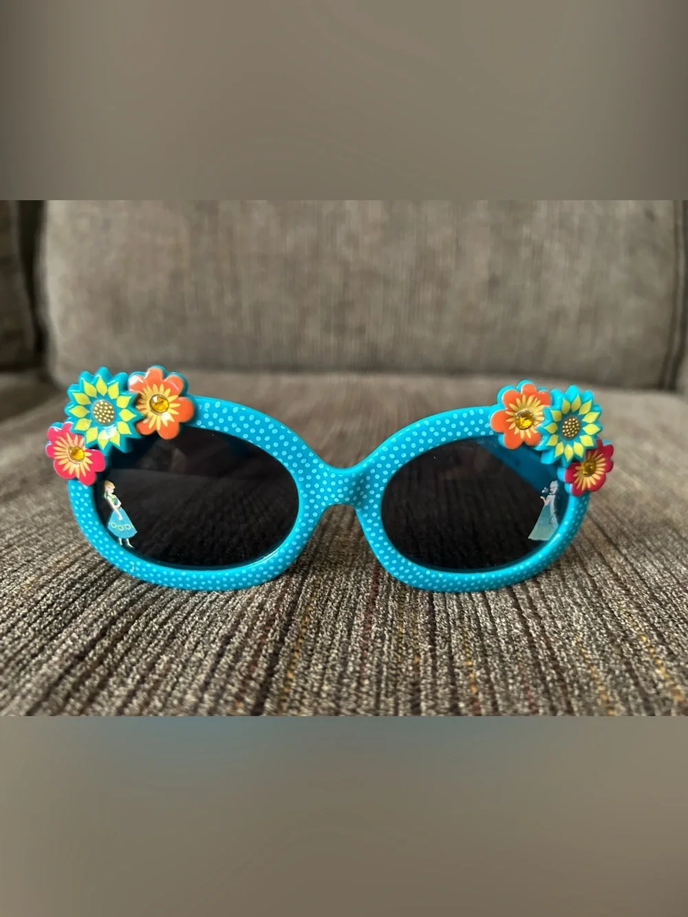 Lot of 4 Toddler Girls Disney Store sunglasses Ariel, Frozen Fever, Minnie Mouse